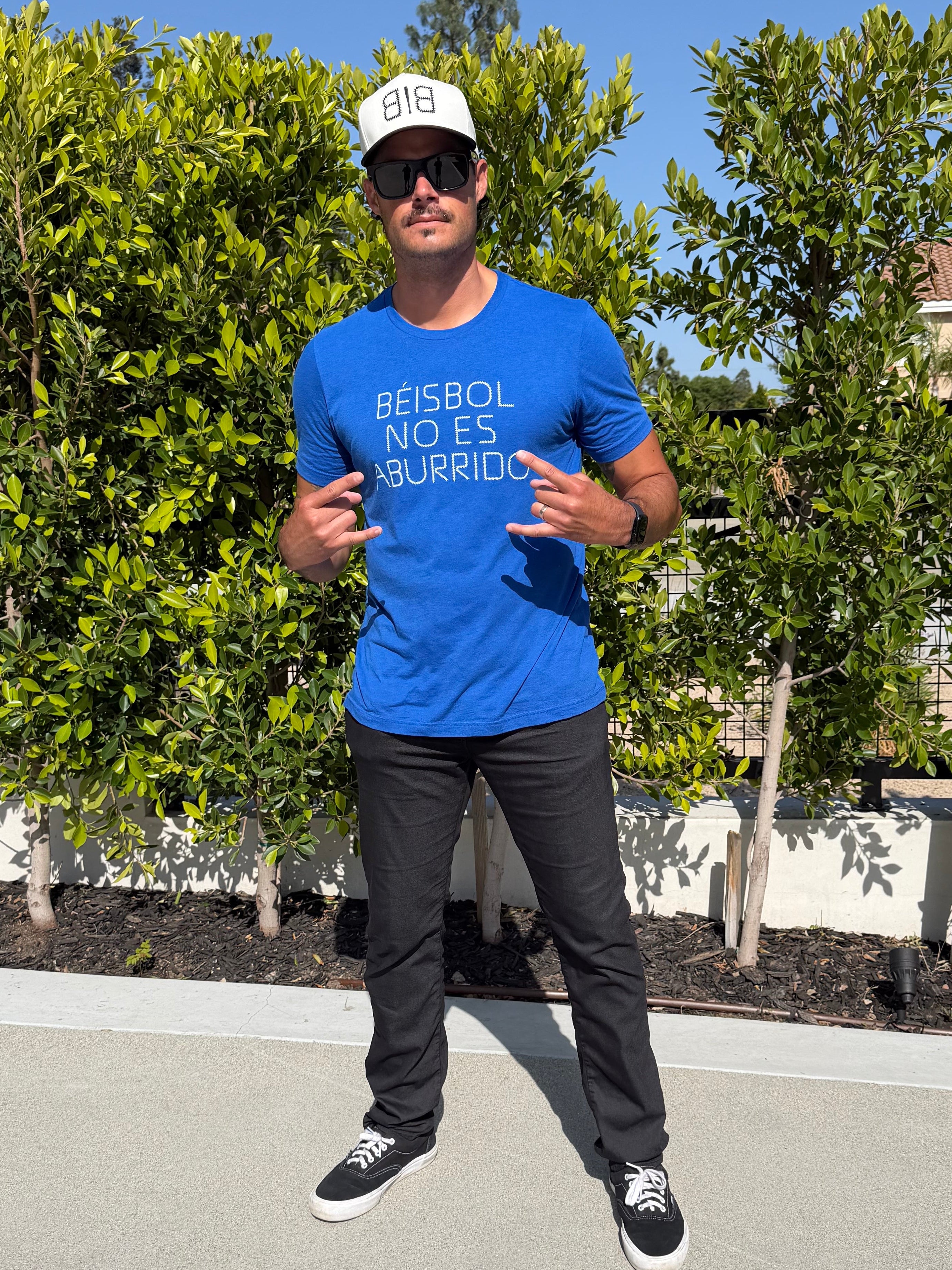Béisbol No Es Aburrido — Blue Shirt White Lettering